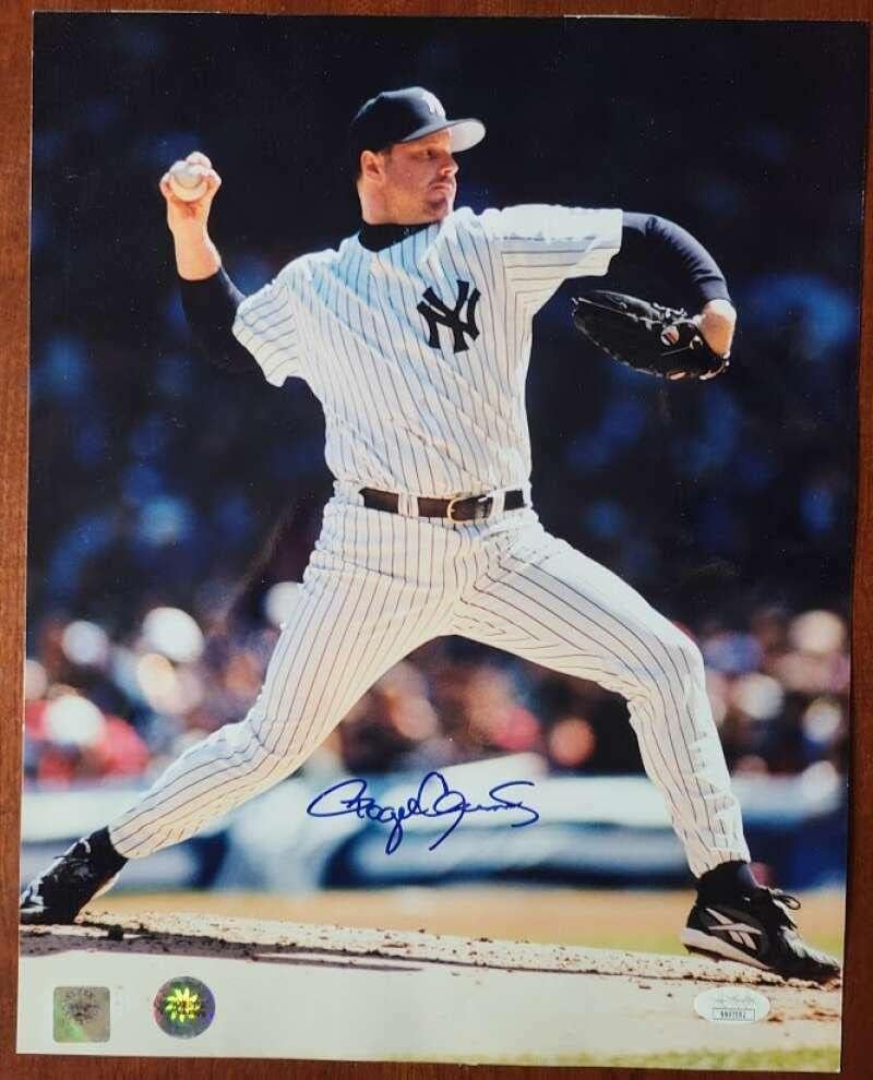 Roger Clemens JSA CERT potpisan 11x14 Yankees fotoagrama - autogramirane MLB fotografije