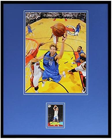 Dirk Nowitzki potpisao uokviren 16x20 kartica i foto set JSA Mavericks - autogramene NBA fotografije
